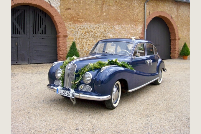 BMW 501 Hochzeitsauto von 1957 mit Chauffeur aus Familienbesitz
