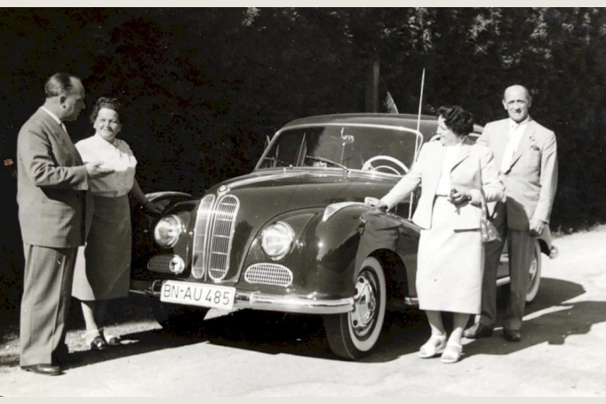 BMW 501 Hochzeitsauto von 1957 mit Chauffeur aus Familienbesitz