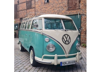 VW T1 Samba 23-Fenster Bus türkis-weiss in Aachen